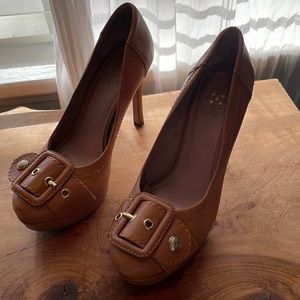 Vince Camuto camel colored 6 B platform heels - great condition!!!